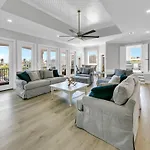 Aqua Bella - Boater\'S Delight On Holiday Isle