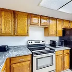 Edgewater Beach Resort 809