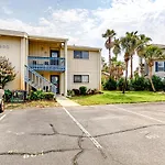Chateau La Mer II 804