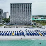 Pelican Beach Resort 1001