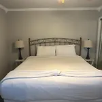 9 A, One Bedroom Condo