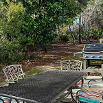 5 Bed 2 Bath Vacation Home In Destin