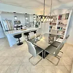 4045 Beachside One