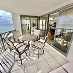 4086 Beachside One
