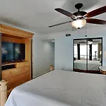 Edgewater 1004