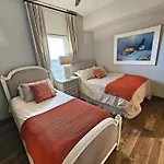 Ariel Dunes 2103 Salty Bull Fabulous Updated Condo!