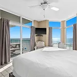 Jade East Towers 0520