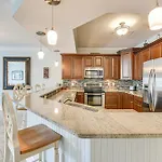 Sunny Miramar Beach Condo With Beach Access!
