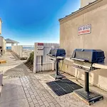 Beach House Condominiums D404 - Beachfront With Pool, Wifi, & Beach Service