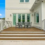 Crystal Tide With Heated Pool And Golf Cart