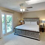 Woodland Shores 5