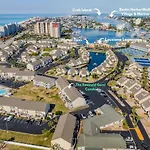 Emerald Gem Beach Svc Included