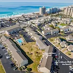 Emerald Gem Beach Svc Included