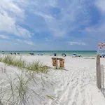 Seacove Steps 2 Priv Beach Backyard Comm Pool