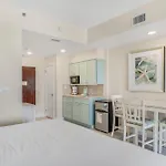 Luau II 6626