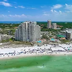 New Listing Awesome Beach Luau