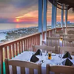 Chateau La Mer #5B