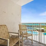 Holiday Surf And Racquet Unit 313