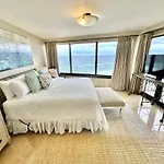4133 Beachside One