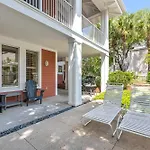 Market Street Inn 337