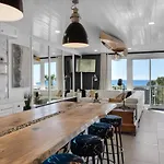 Crescent 217