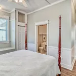 Destin Beach House - Southern Comfort By Panhandle Getaways