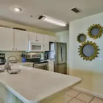Bodacious Beach Retreat Condo In Destin