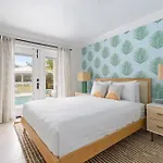 Woodward Way Luxe Villa Near Beach W Pool Hot Tub Stocked Kitchen