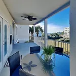 Pavilion Palms #103B