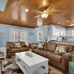 Cozy Beach House By Newman-Dailey