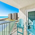 Holiday Surf And Racquet Unit 418