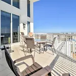 Silver Beach Towers Eph1701