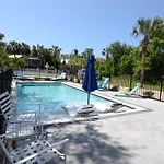 Doctor\'S Orders 2 Short Walk To Private Deeded Beach Sleeps 14