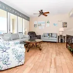 Silver Beach Towers W504