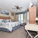 Silver Beach Towers W504