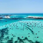 Sandy Beaches-3 Pools-Pet Friendly