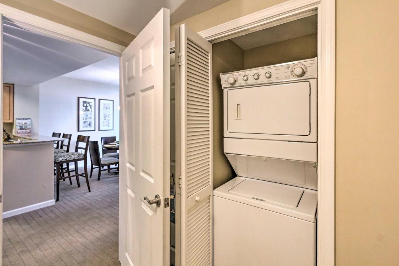 With Amenities And Pool Less Than Half Mi To * Destin