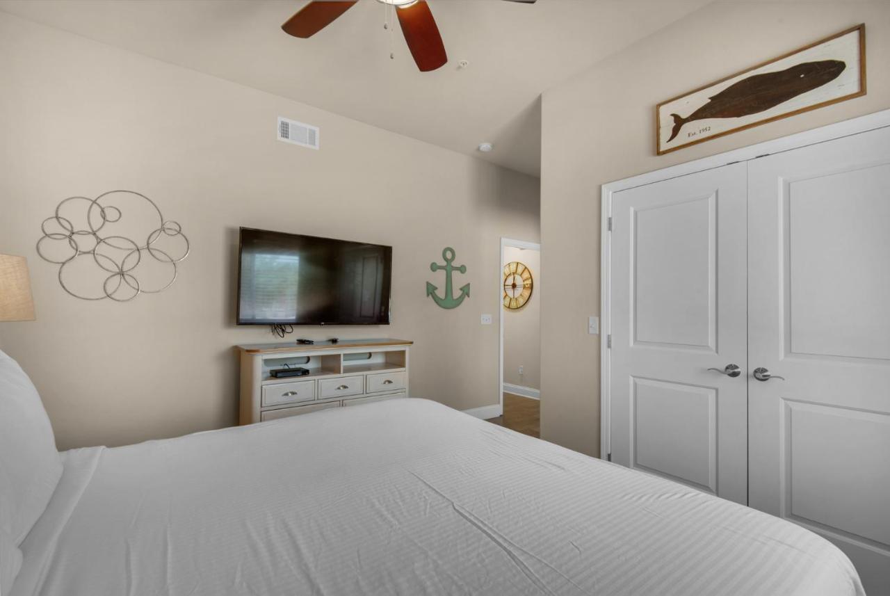 Alerio 104e Apartment Destin