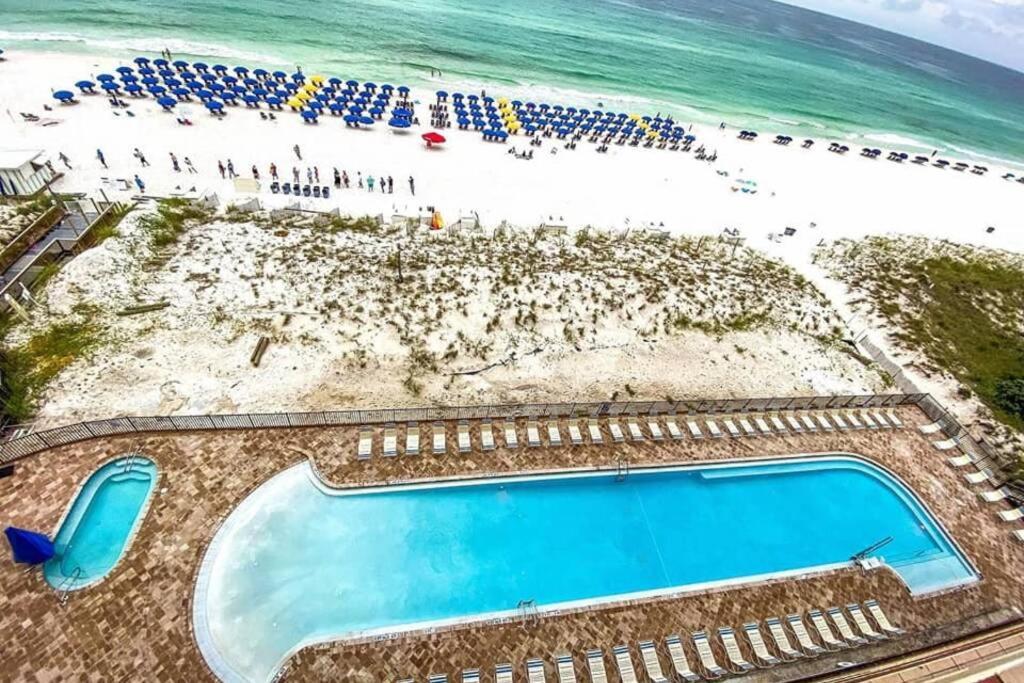 Apartment Beachfront, Oceanview, Pelican Resort, 19th Floor *