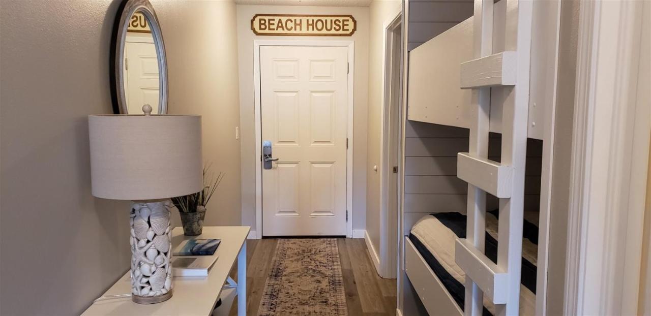 Apartment 9 C, One Bedroom Destin
