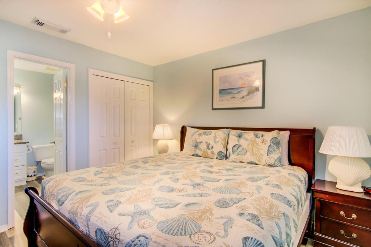 Apartment 9 D, One Bedroom *