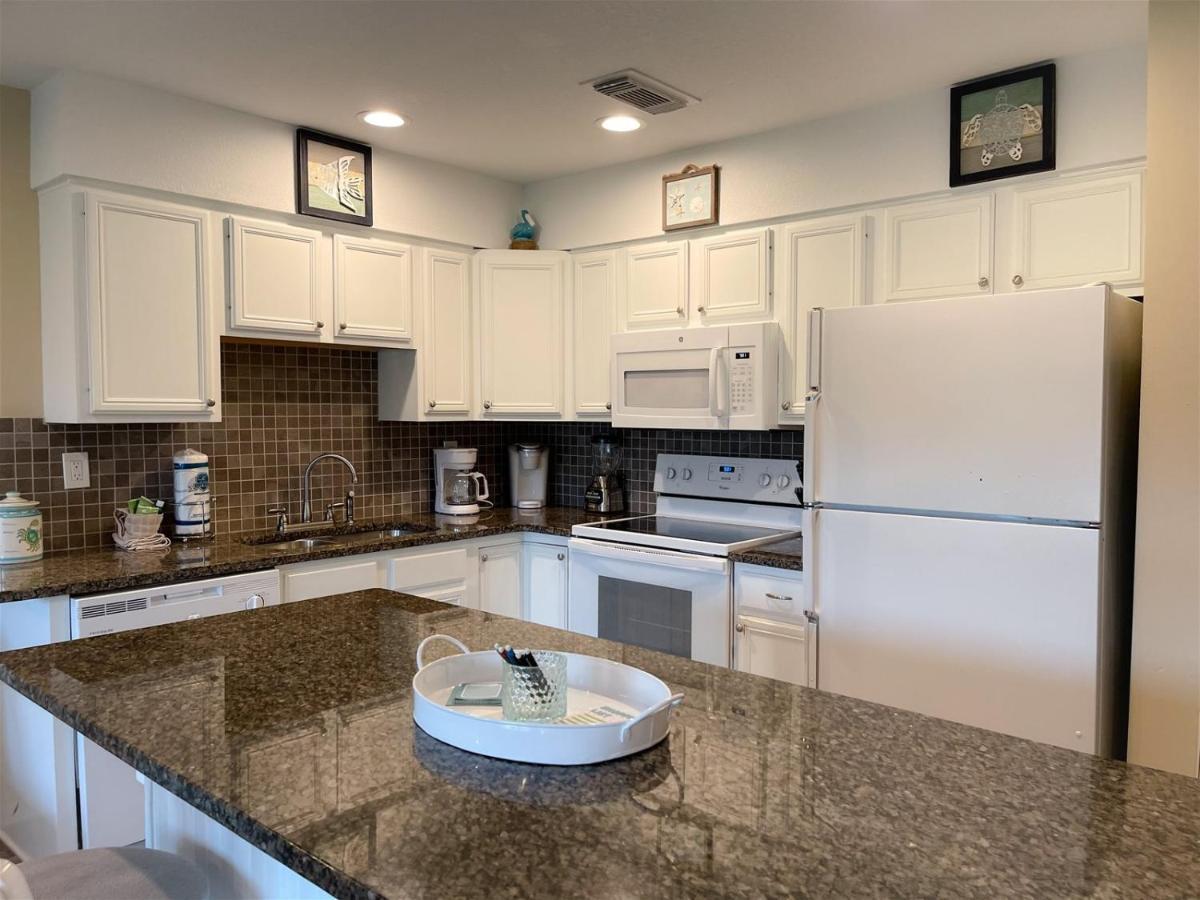 Apartment 9 D, One Bedroom Destin