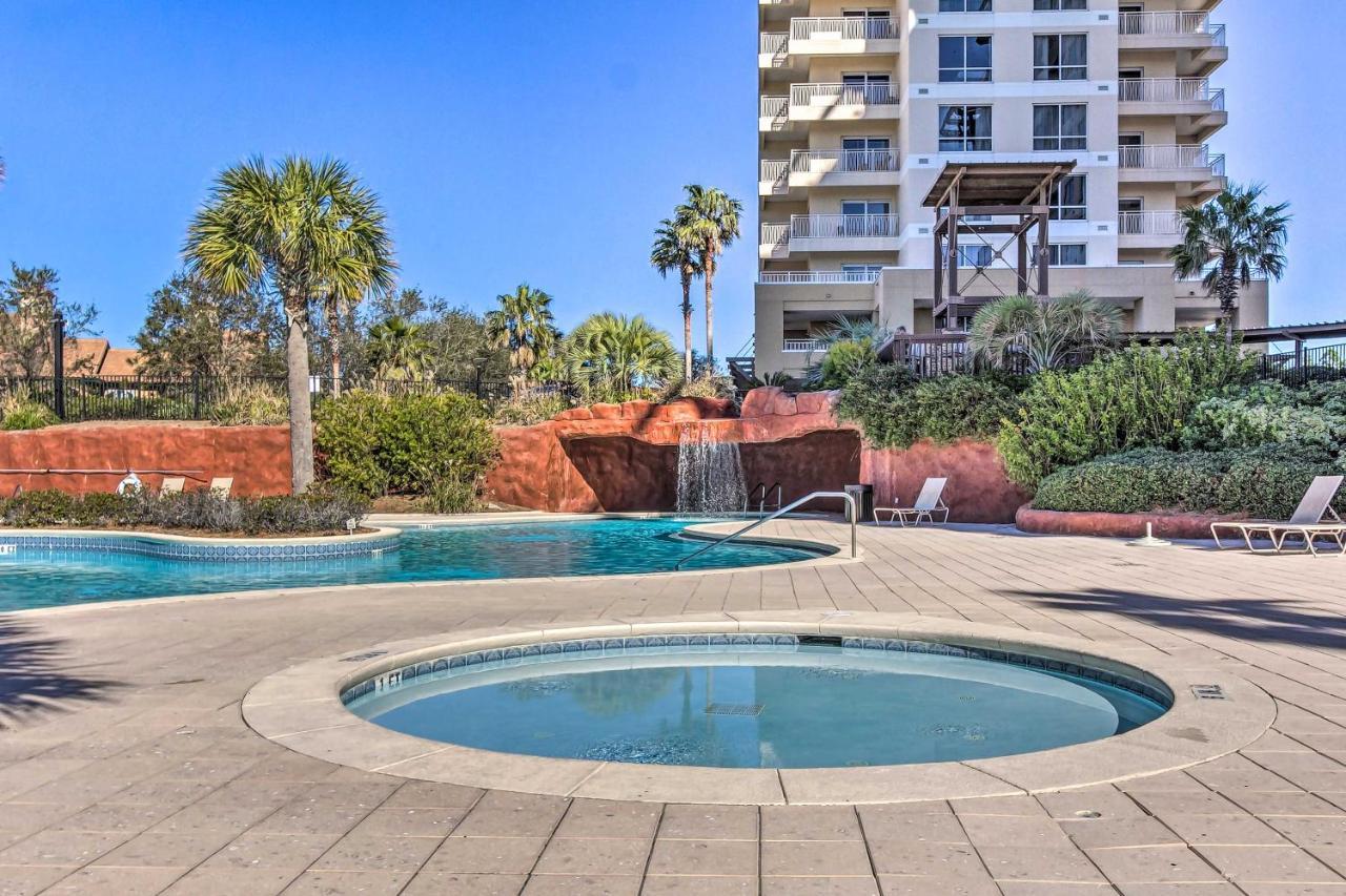 Apartment Miramar Getaway And Balcony And View!