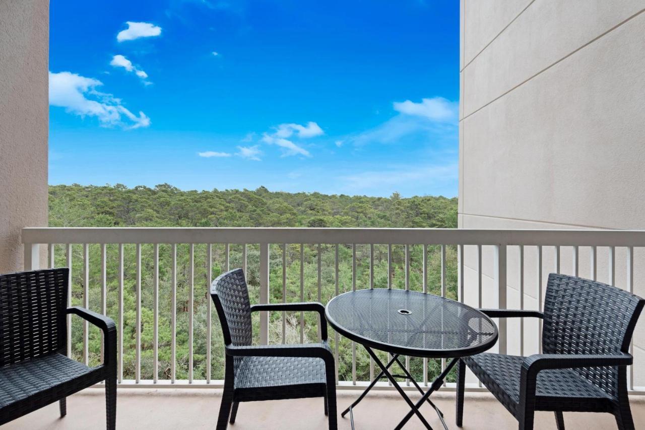 Summit At Tops'l 403 Holiday home Destin
