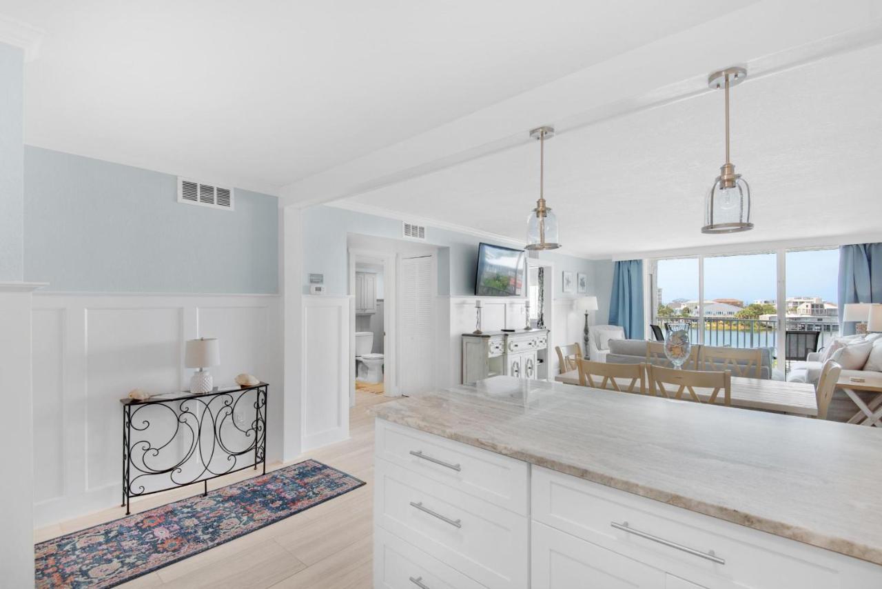 Holiday home Dolphin Point 404c *
