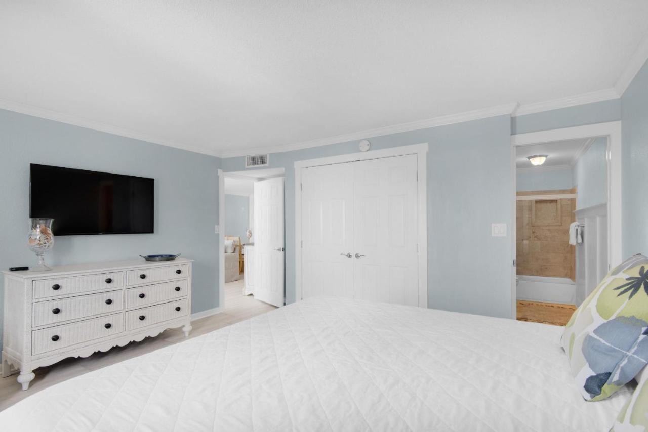 Dolphin Point 404c Destin