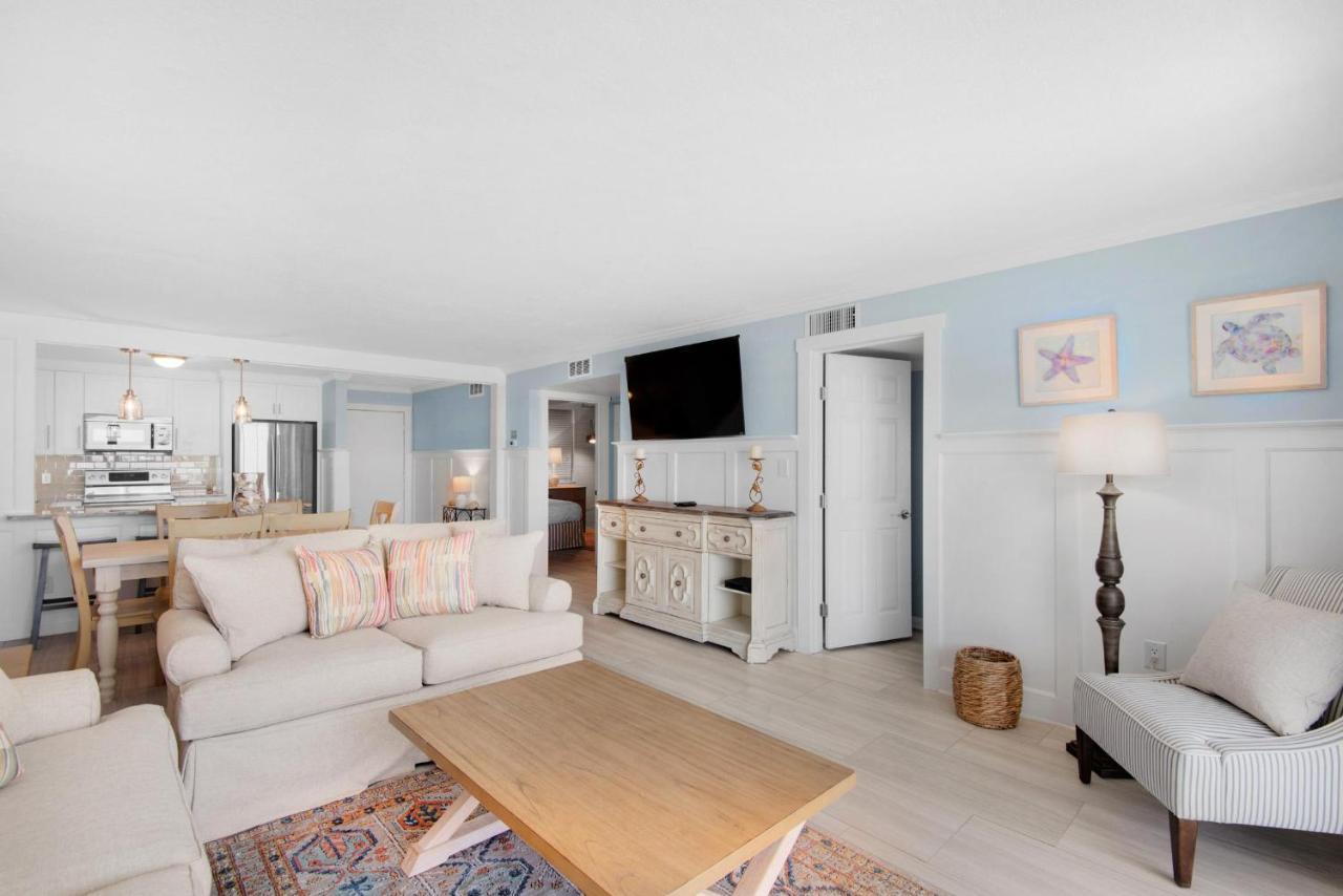 Dolphin Point 404c *