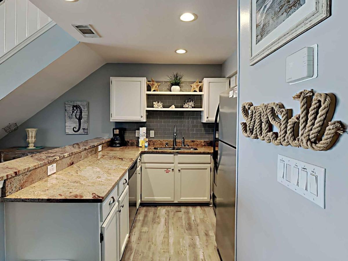 Crystal Sands 311a Apartment