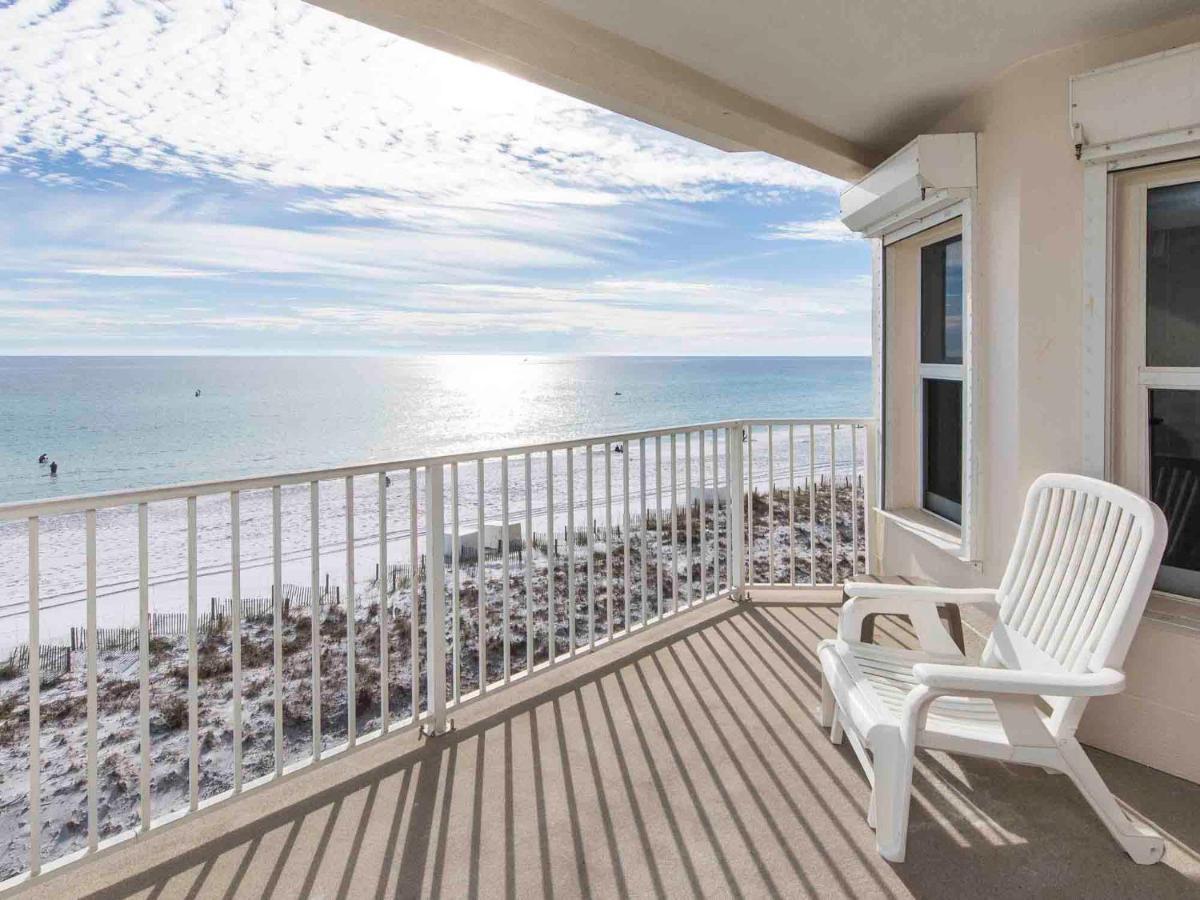Awesome In With Outdoor Swimming Pool And 3 Bedrooms Apartment Destin