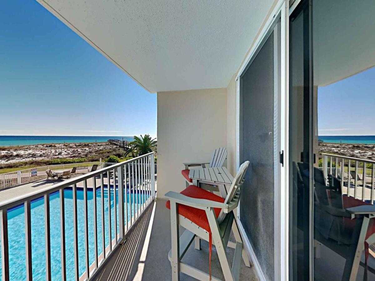 On The Gulf #203 Apartment *